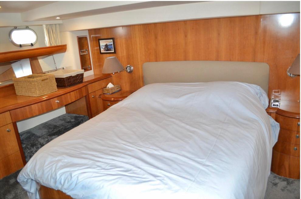 Thumbnail von Guy Couach 185