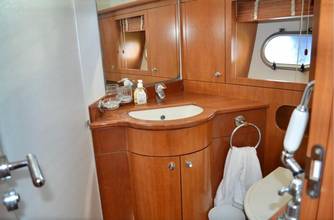 Thumbnail von Guy Couach 185