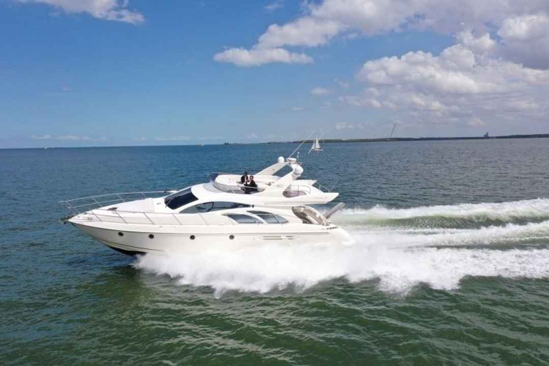 Azimut 50