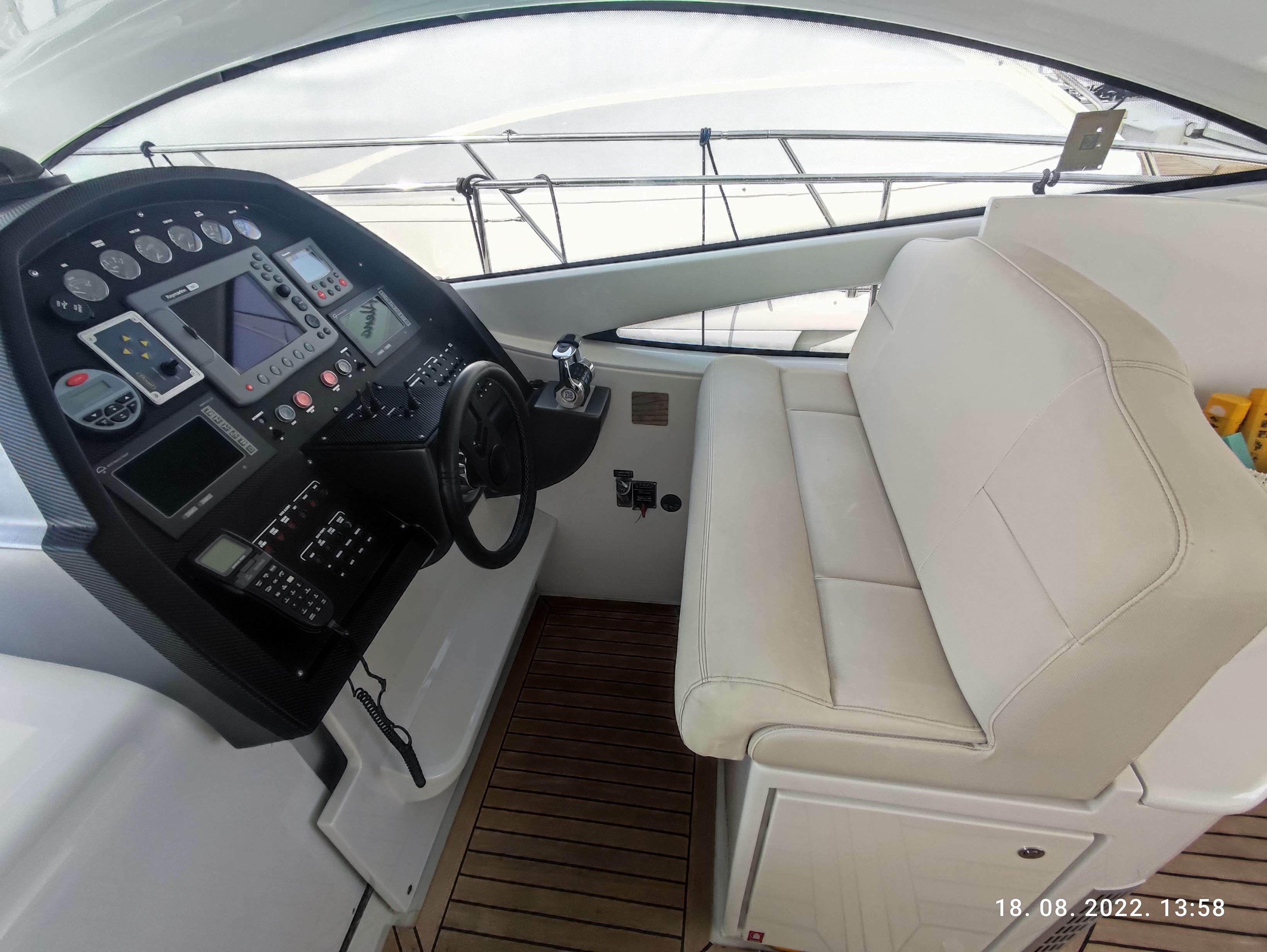 Thumbnail von Pershing 46