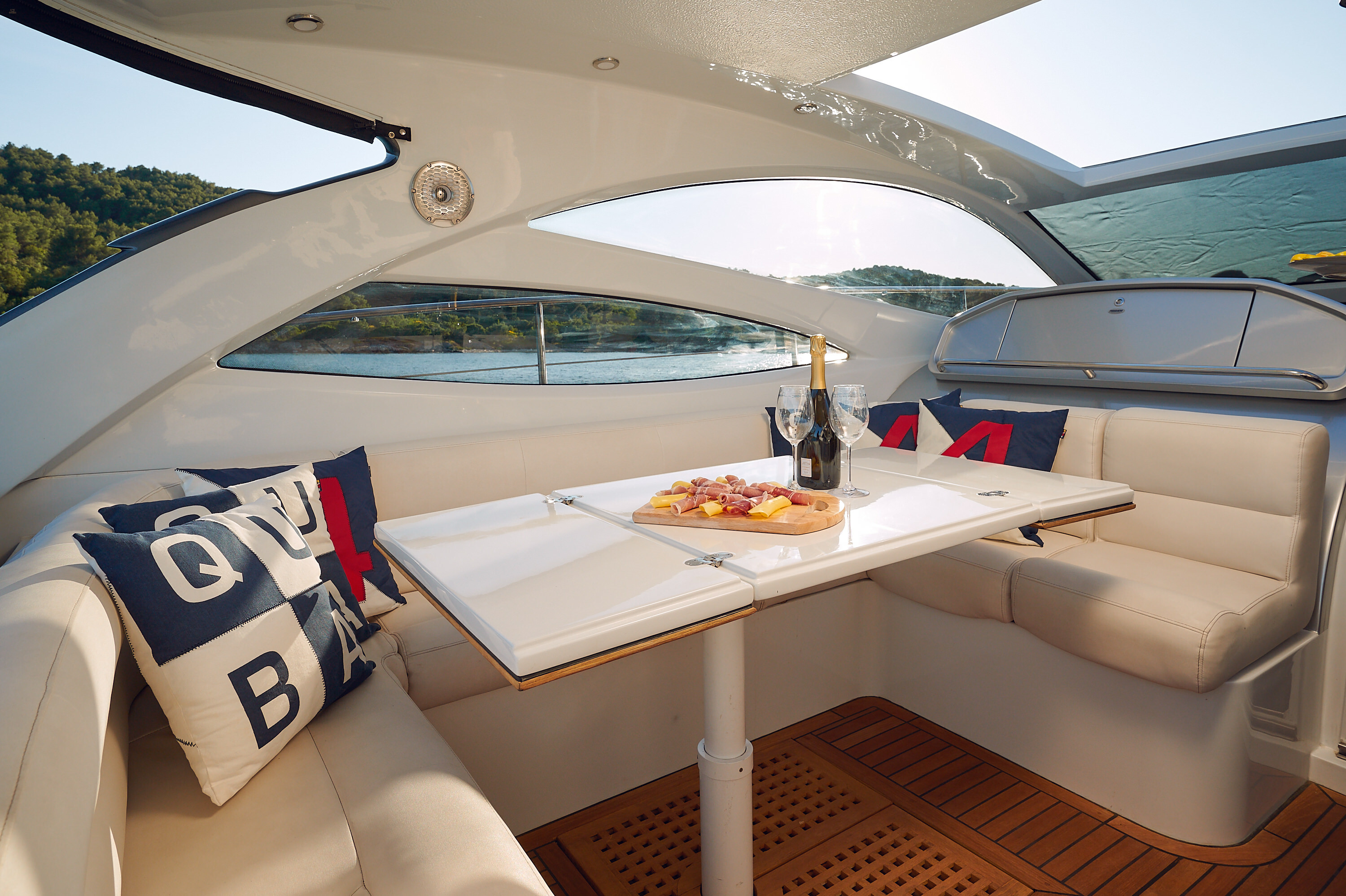 Thumbnail von Pershing 50