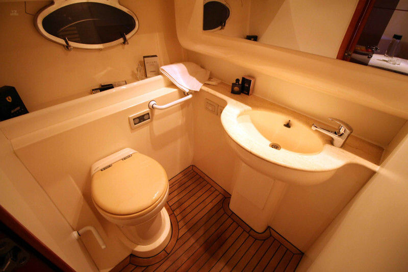 Thumbnail von Pershing 43 HT