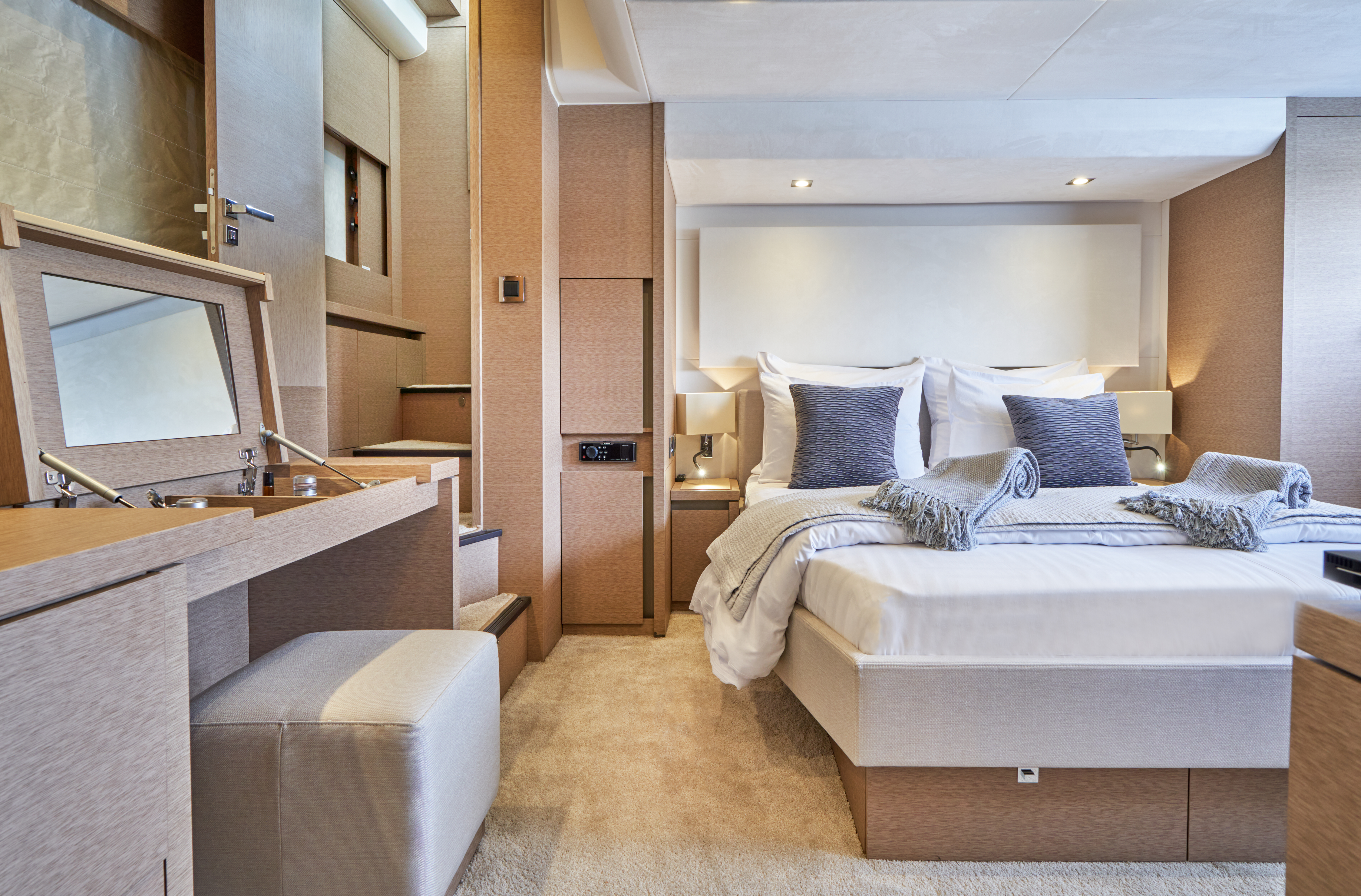 Thumbnail von Jeanneau Prestige 630