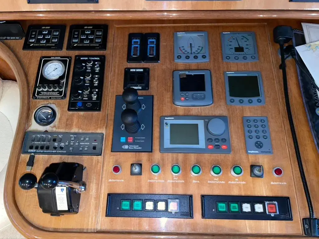 Thumbnail von Elegance 82