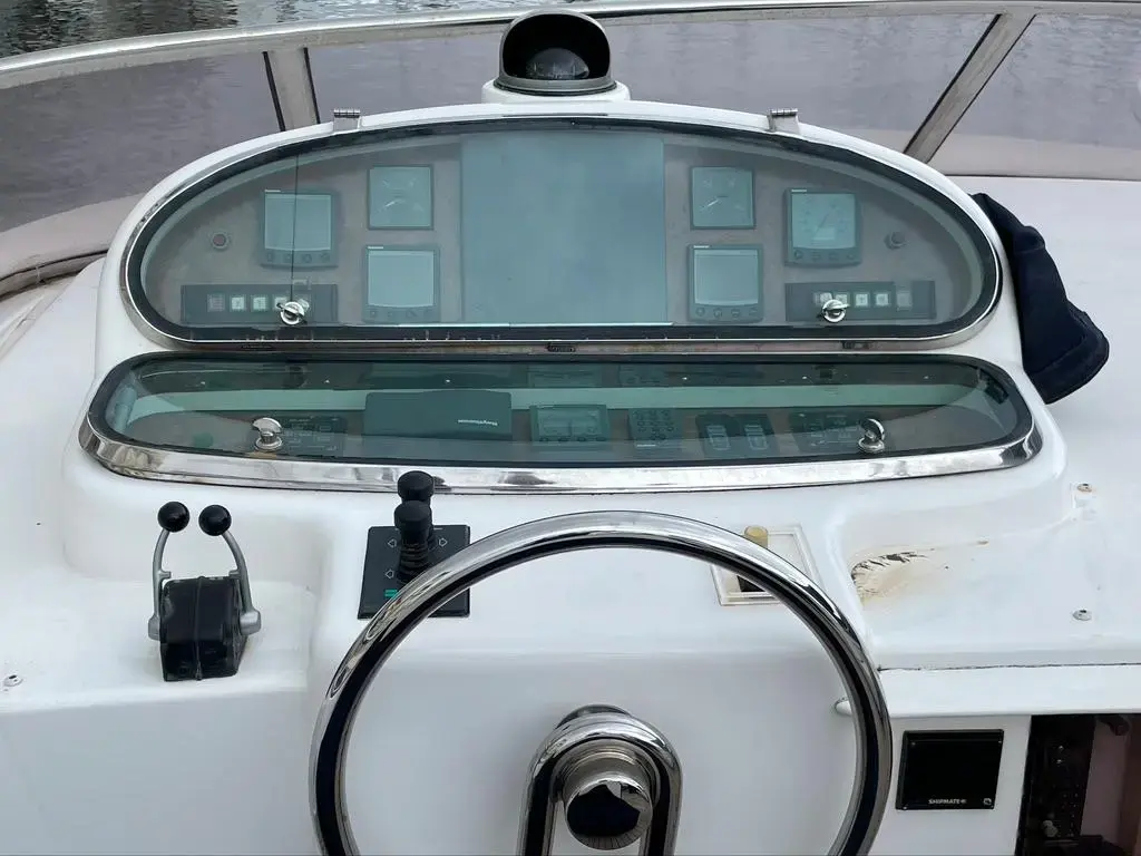 Thumbnail von Elegance 82