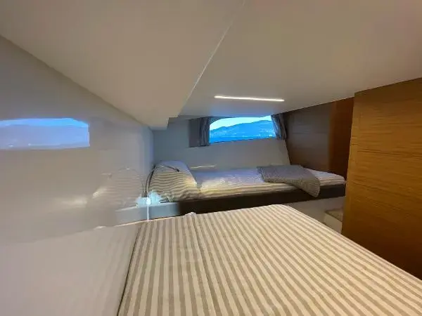 Thumbnail von Rodman 1290 Evolution Flybridge