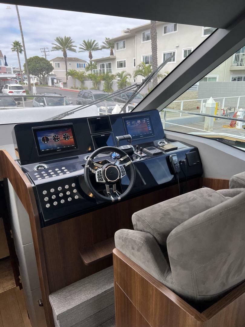 Thumbnail von Astondoa As5 Christa Lee