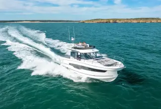 Thumbnail von Jeanneau Merry Fisher 1295 Fly