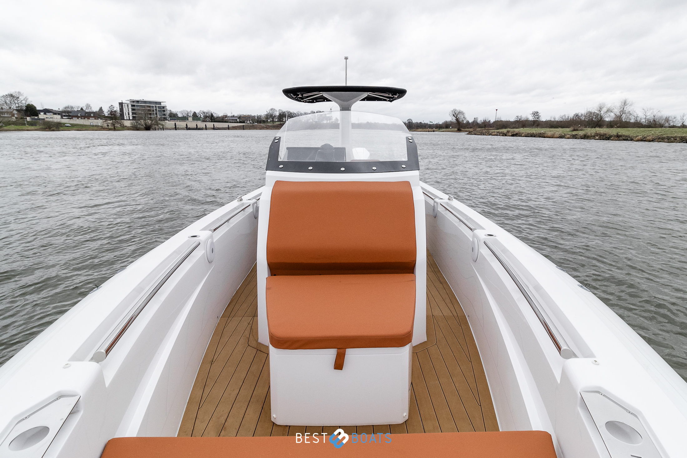 Thumbnail von PIRELLI 30