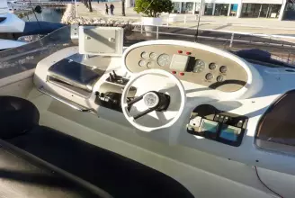 Thumbnail von Azimut 58 NIORD