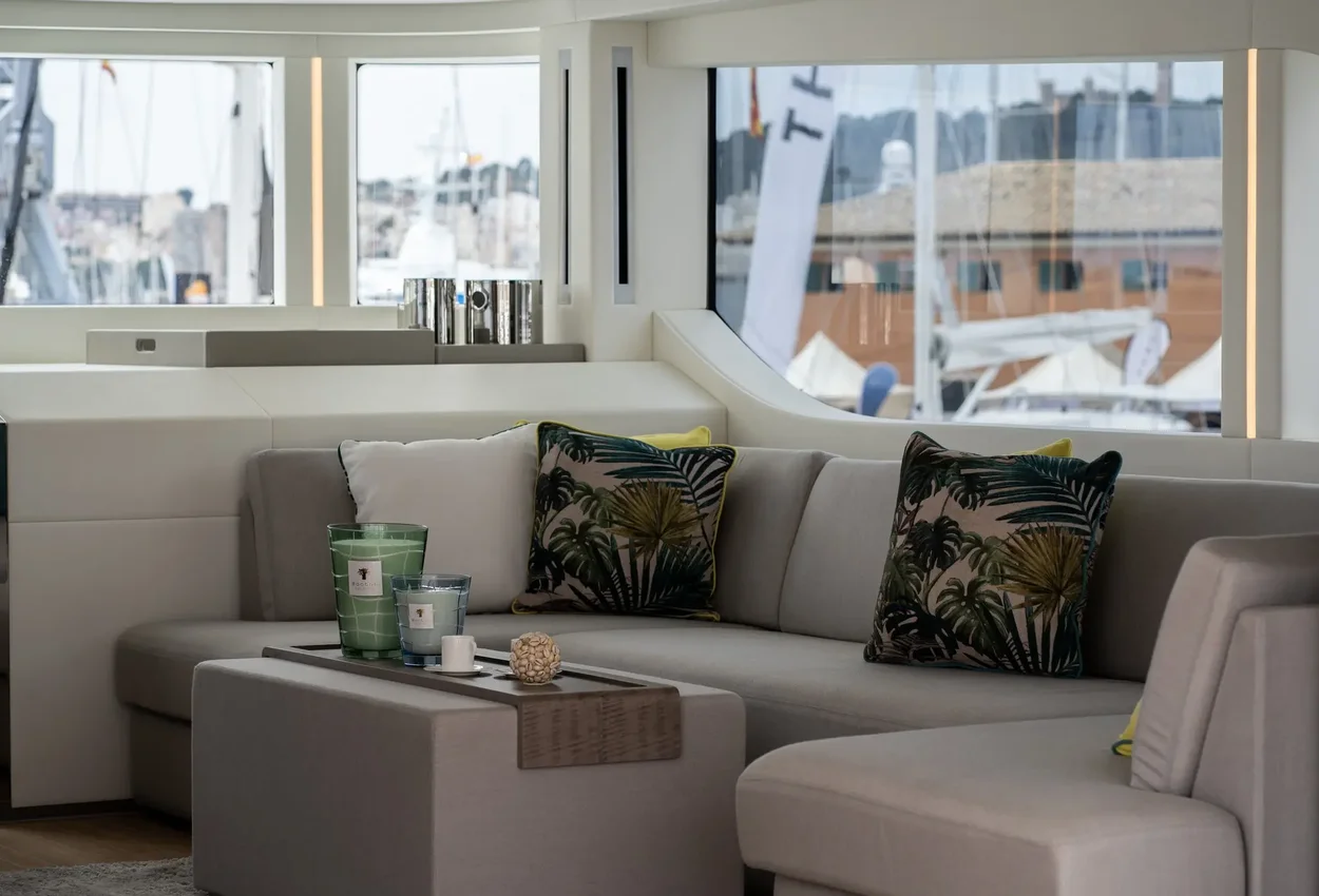 Thumbnail von Majesty 100