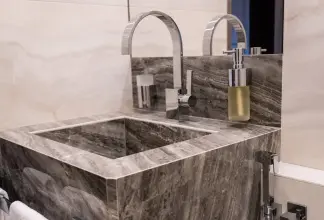 Thumbnail von Majesty 100