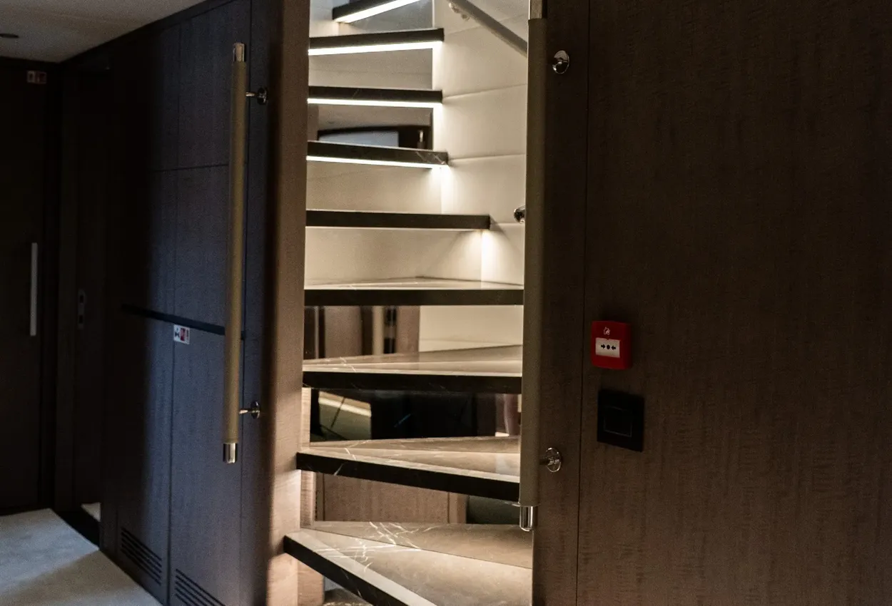 Thumbnail von Majesty 100