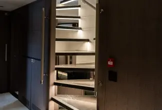 Thumbnail von Majesty 100