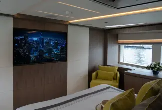 Thumbnail von Majesty 100