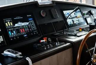 Thumbnail von Majesty 100