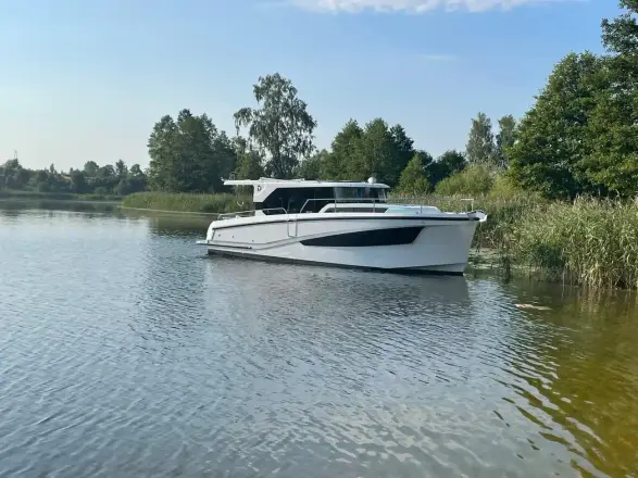 Delphia 10 Sedan DE 014 NEW BUILD 