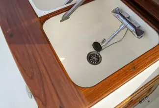 Thumbnail von Hinckley Picnic Boat 36 Allegro