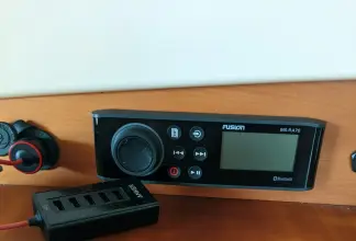 Thumbnail von Hinckley Picnic Boat 36 Allegro