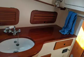 Thumbnail von Hinckley Picnic Boat 36 Allegro