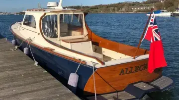 Thumbnail von Hinckley Picnic Boat 36 Allegro