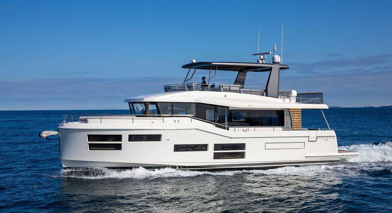 Beneteau Grand Trawler 62