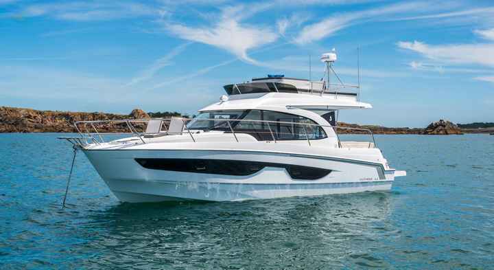 Beneteau Antares 11 FLY
