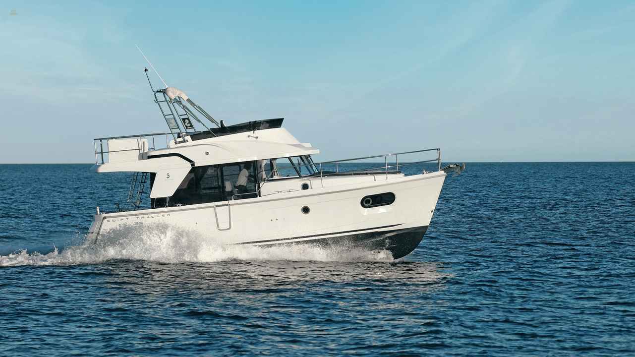 Beneteau Swift Trawler 35