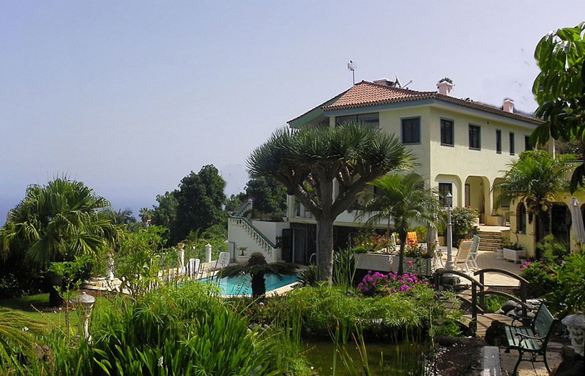 herando-properties-villa-santa-ursula