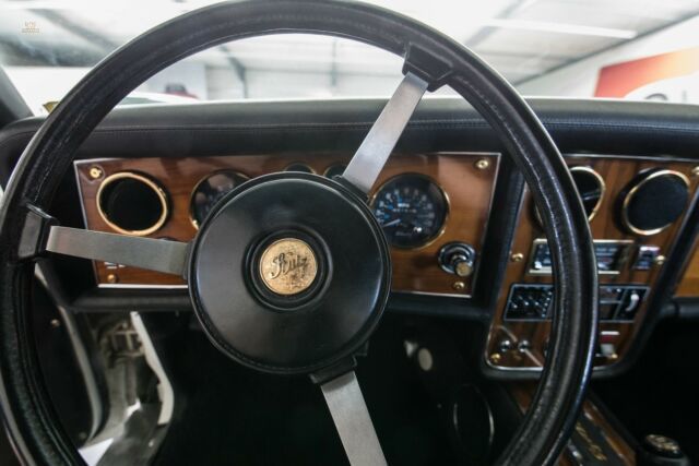 car-14987-Stutz_Blackhawk_10.JPG