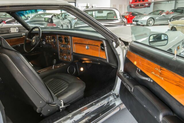 car-14987-Stutz_Blackhawk_13.JPG