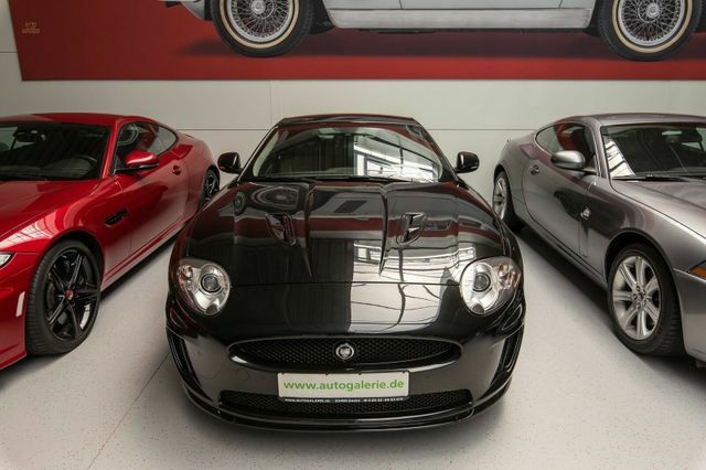 car-15005-Jaguar_XKR_Coupe_09.2010_schwarz_2.jpg