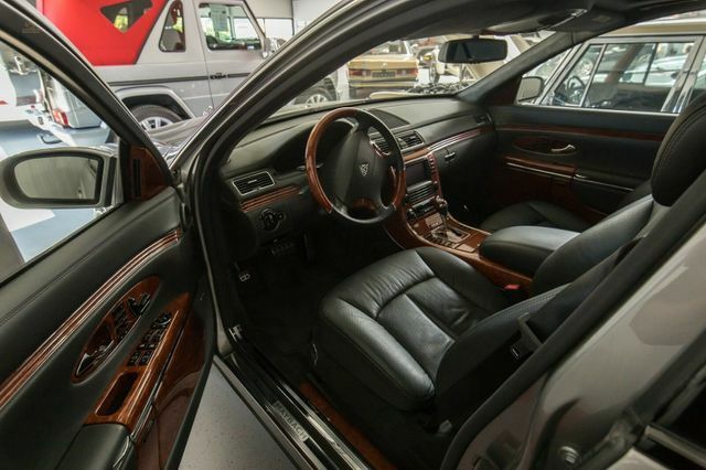 car-15006-Maybach_57_EZ_02.2007_silber_2_fach_7.jpg