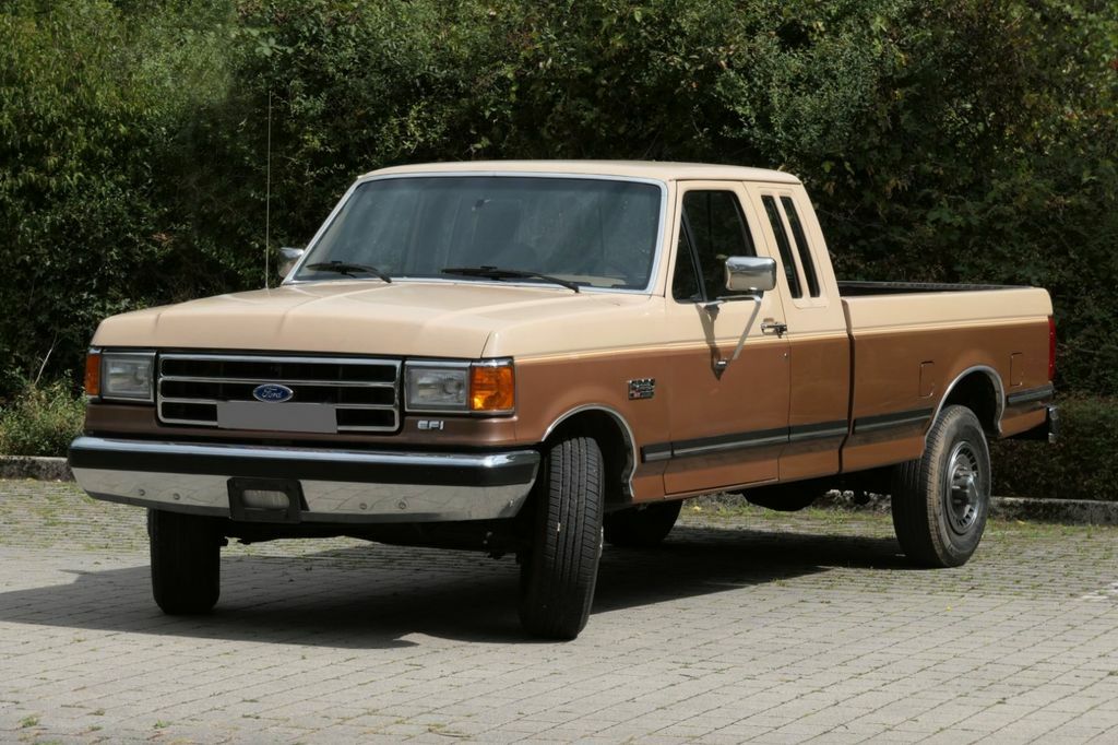 car-16562-de673791-244f-4cc6-a943-117c37719a72.jpeg