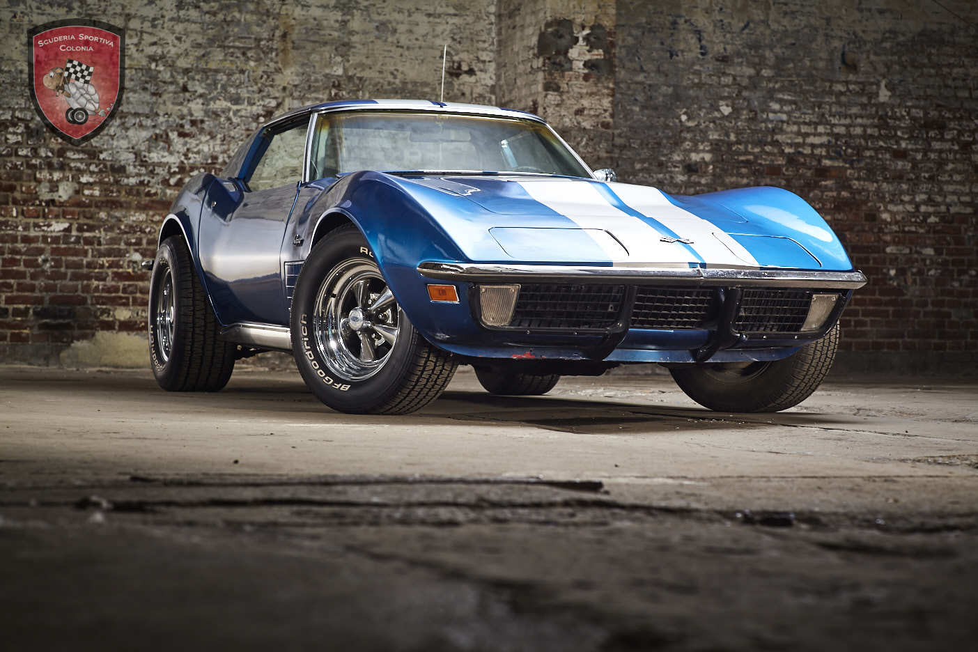 car-16615-SSC402_Chevrolet_Stingray_C3_T-Top_blau-012.jpg