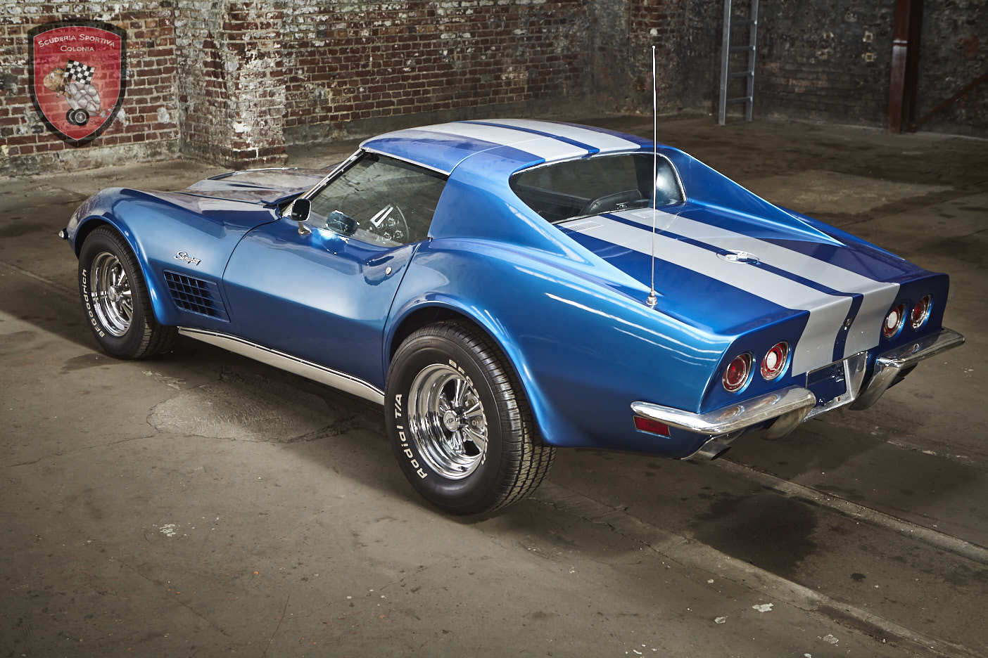 car-16615-SSC402_Chevrolet_Stingray_C3_T-Top_blau-034.jpg