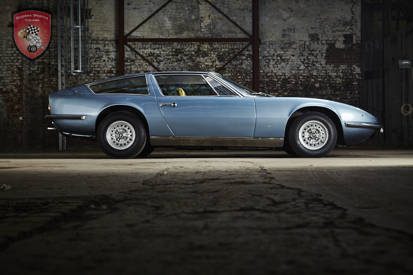 car-16626-SSC289_Maserati_Indy_blau-019.jpg