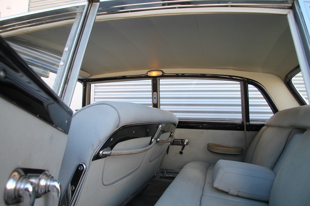 car-19608-WS11.jpg