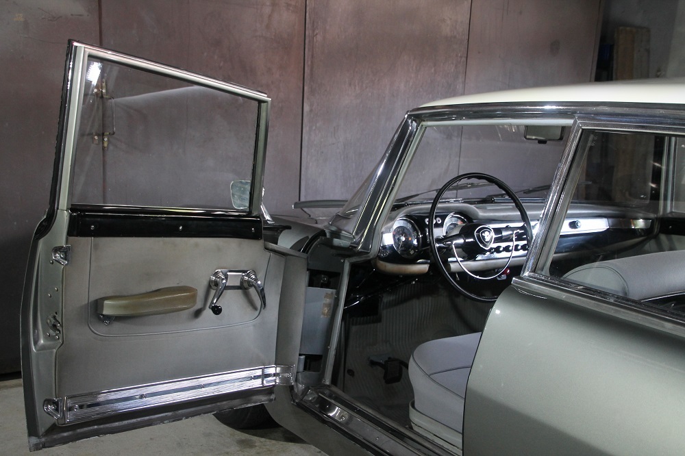 car-19608-WS25.jpg