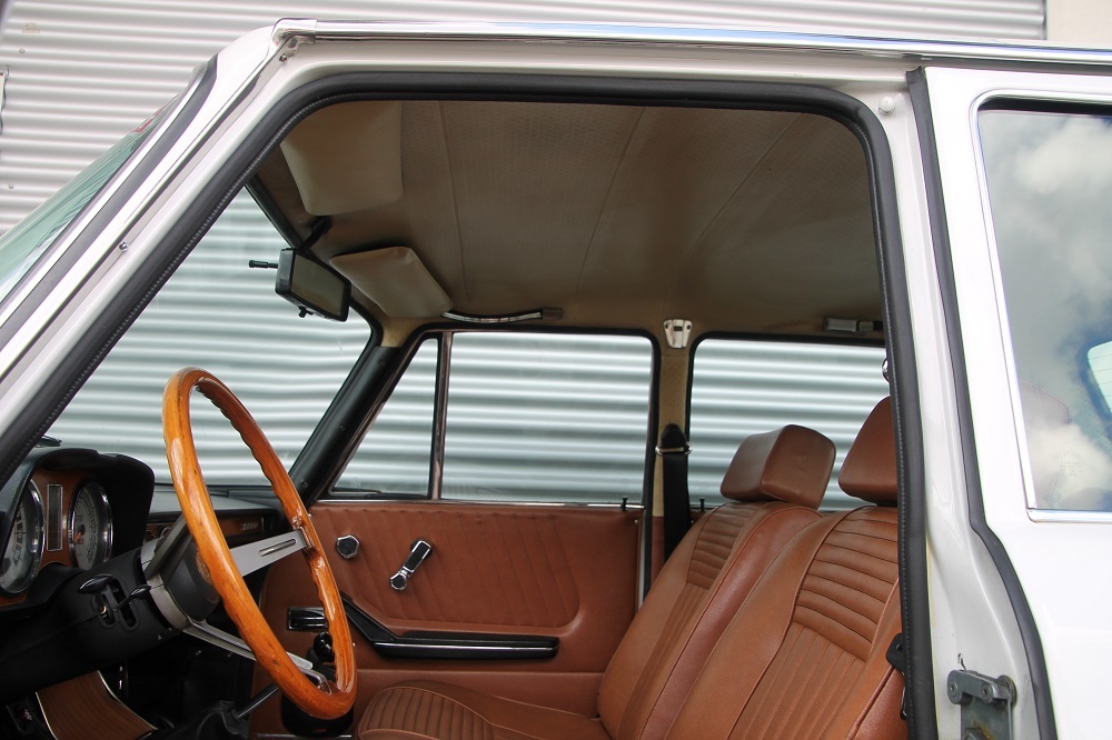 car-19613-WS15.jpg