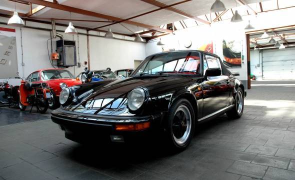 car-19804-911Carrera86cab002.JPG