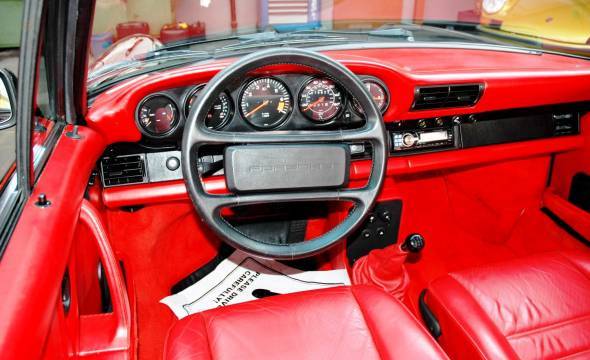 car-19804-911Carrera86cab015.JPG