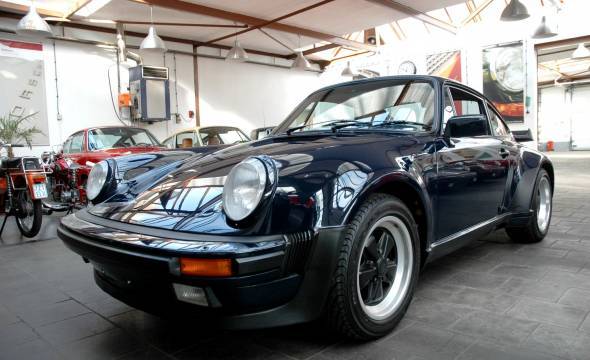 car-19805-930Coupe86dunkelblau002.JPG