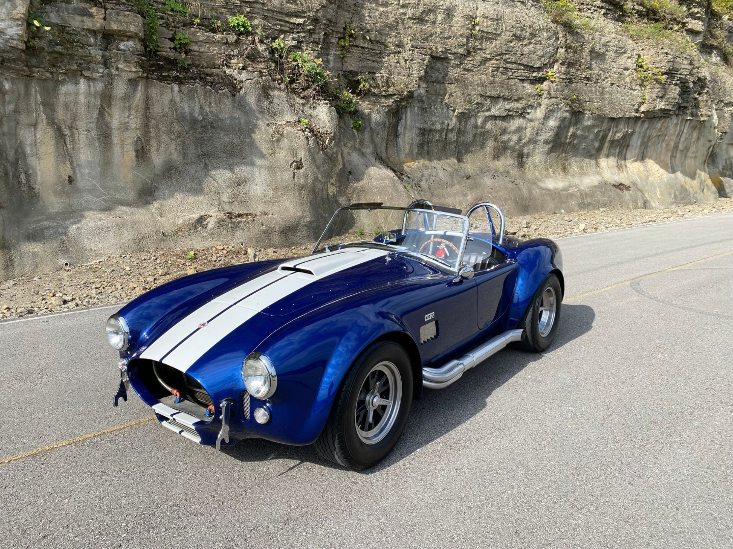 car-20456-1965-superformance-cobra-mkiii-427-s-c10.jpeg