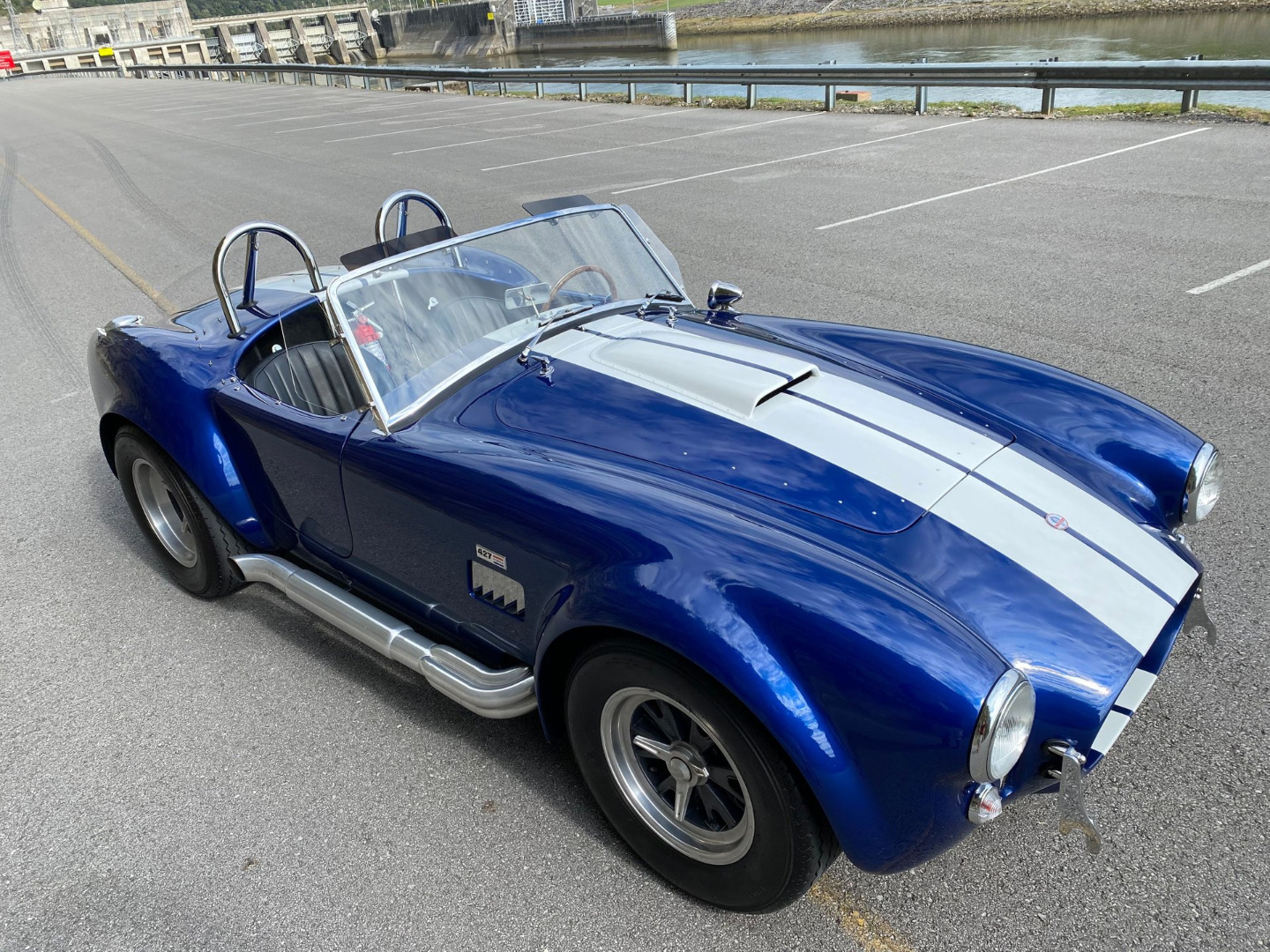 car-20456-1965-superformance-cobra-mkiii-427-s-c12.jpeg