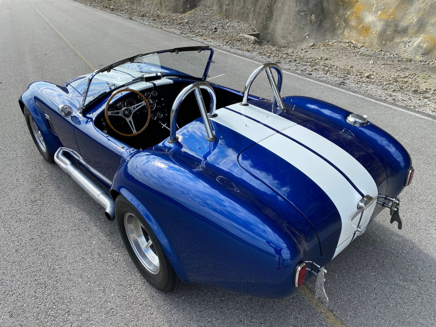 car-20456-1965-superformance-cobra-mkiii-427-s-c19.jpeg