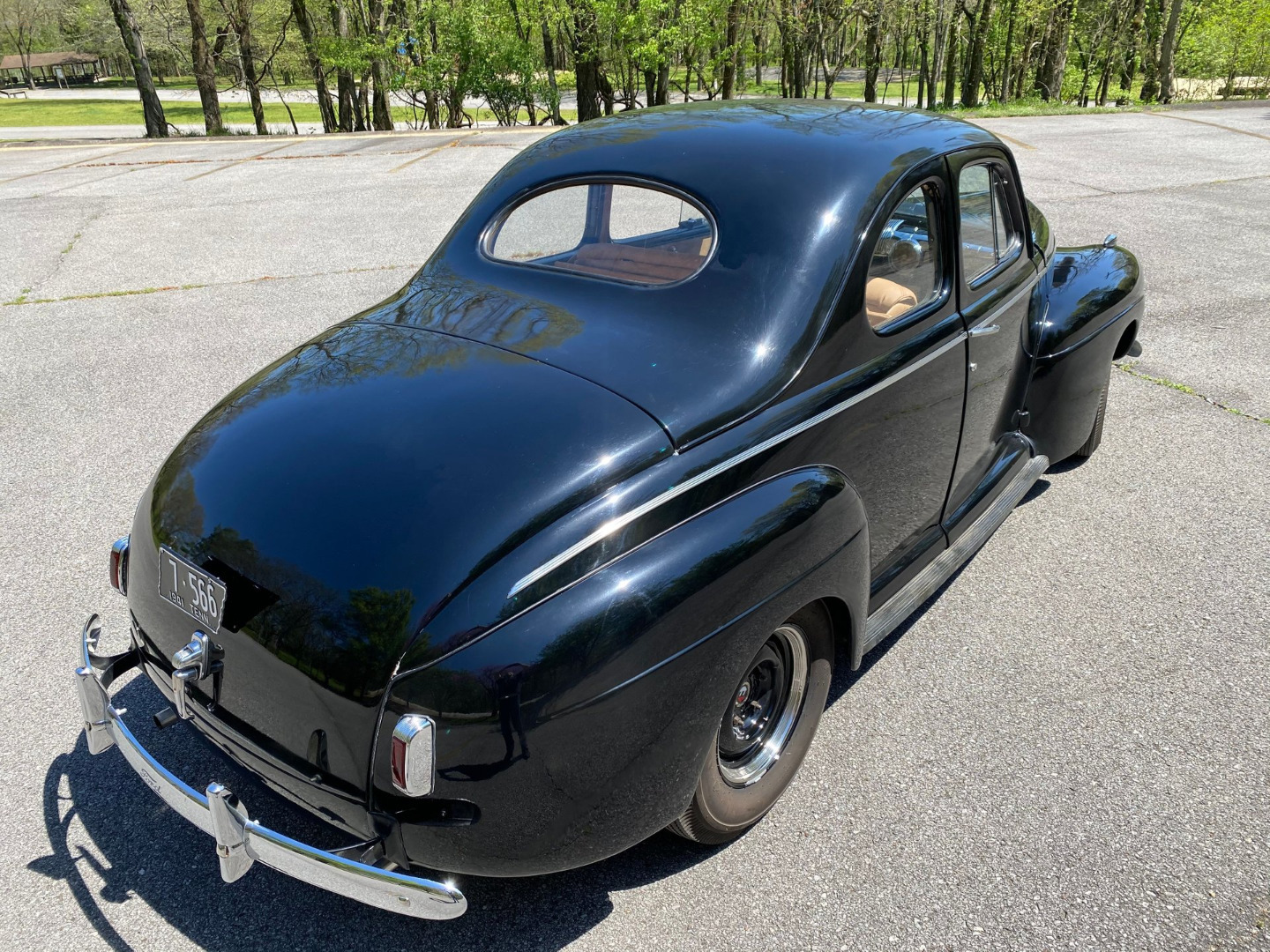 car-20457-1941-ford-business-coupe30.jpeg