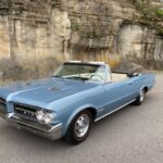 car-20460-1964-pontiac-gto-4-speed-tri-power.jpeg