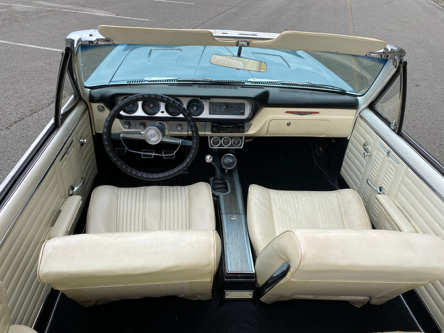 car-20460-1964-pontiac-gto-4-speed-tri-power12.jpeg