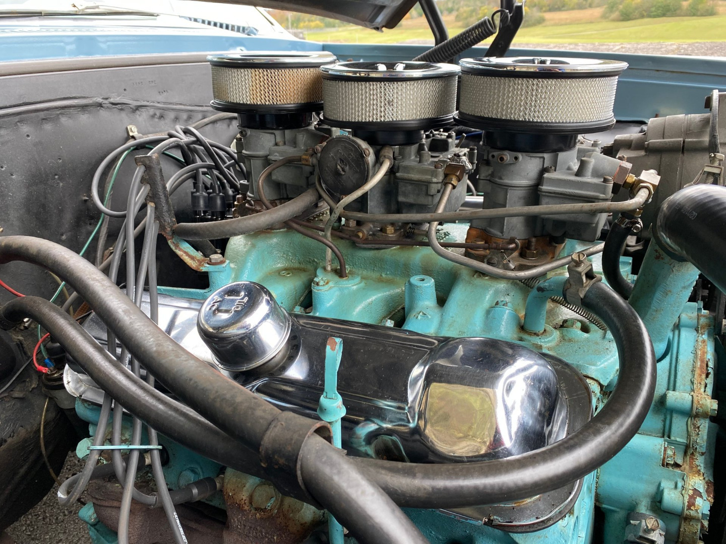 car-20460-1964-pontiac-gto-4-speed-tri-power27.jpeg